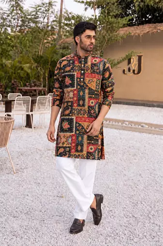 BLACK CREPE SILK PARTY WEAR POSITION PRINT KURTA AND PAYJAMA