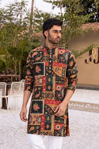 BLACK CREPE SILK PARTY WEAR POSITION PRINT KURTA AND PAYJAMA