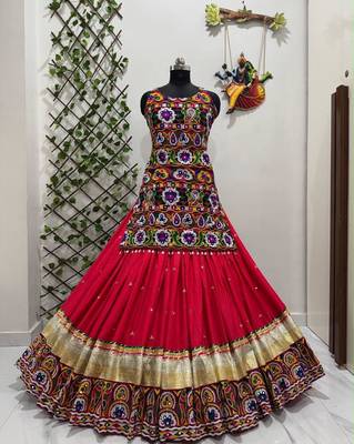 Pink Thread Navratri Lehenga Choli 2