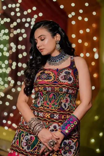 Pink Thread Navratri Lehenga Choli