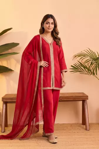 Pink vichitra silk embroidered kurta palazzo set with dupatta for women