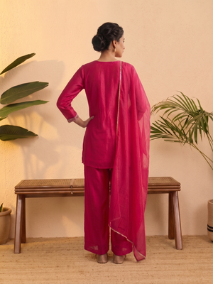 Pink vichitra silk embroidered kurta palazzo set with dupatta for women 5