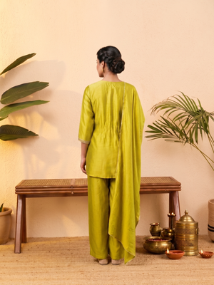 Yellow vichitra silk embroidered kurta palazzo set with dupatta for women 5