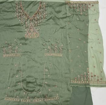 Light Green Color Crystal Beads,Multi Thread,Dori And Sequins Work Silk_Blend Lehnega Choli 5