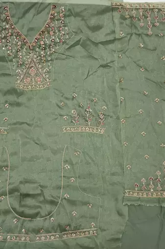 Light Green Color Crystal Beads,Multi Thread,Dori And Sequins Work Silk_Blend Lehnega Choli