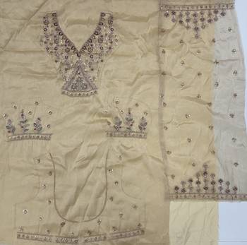Light Yellow Color Crystal Beads,Multi Thread,Dori And Sequins Work Silk_Blend Lehnega Choli 5