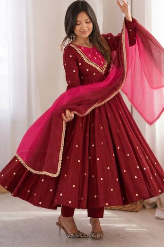 Maroon embroidered anarkali kurta pant set with contrast pink dupatta