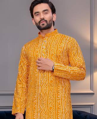 Yellow bandhej printed straight men kurta with foil work 2