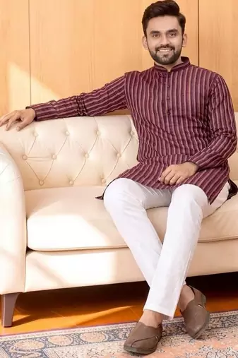 Maroon striped woven cotton straight men kurta