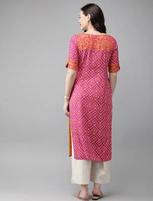 Women pink & mustard yellow printed straight kurta 4
