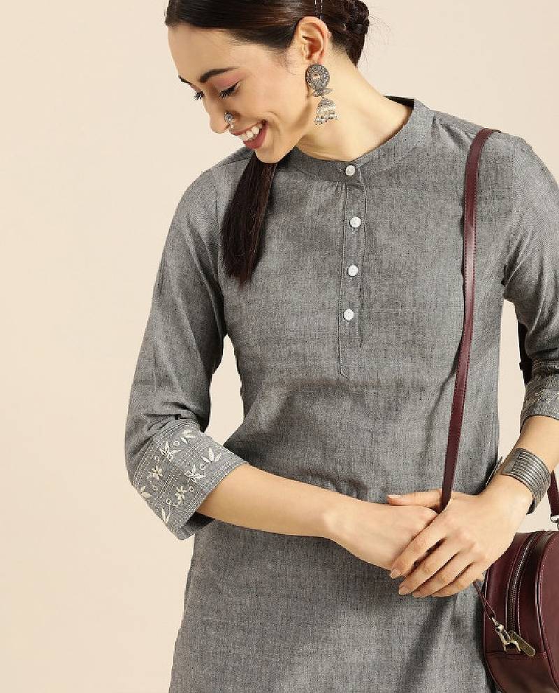 Women grey thread work kurta