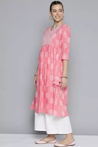 Women pink & white ethnic motifs printed gotta patti pure cotton kurta
