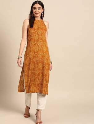Women yellow bandhani printed kurta 3