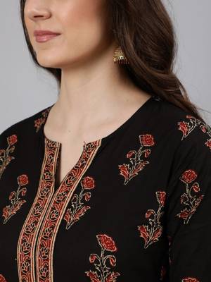 Women black ethnic motifs printed straight kurta 2