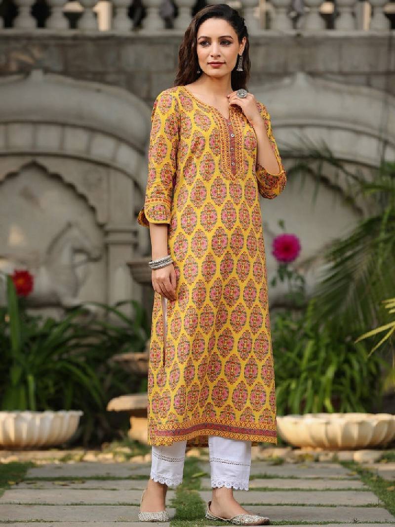 Women ethnic motifs printed pure cotton kurta