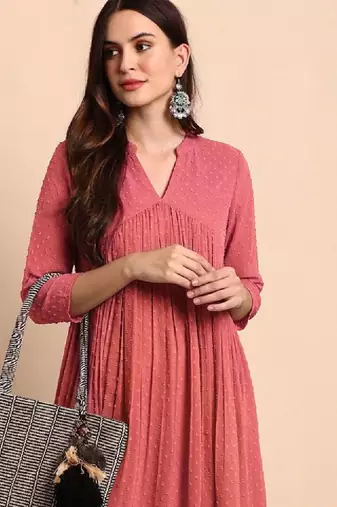 Dobby self design empire chiffon kurta