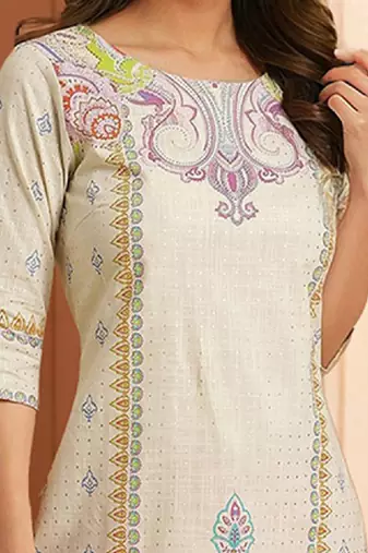 Women ethnic motifs printed straight pure cotton kurta