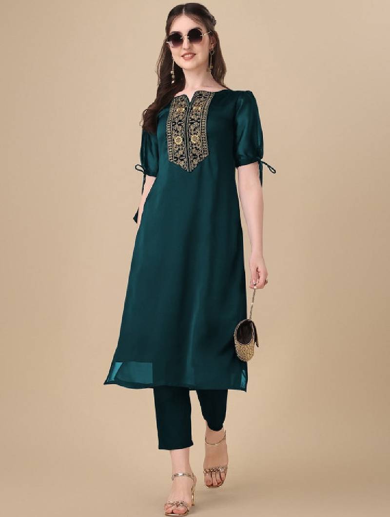 Yoke design thread work a-line kurta