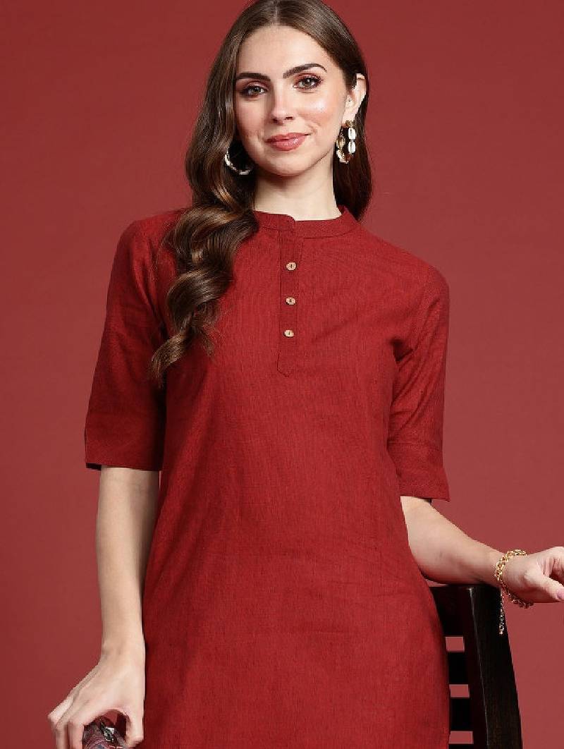 Women solid mandarin collar cotton straight kurta