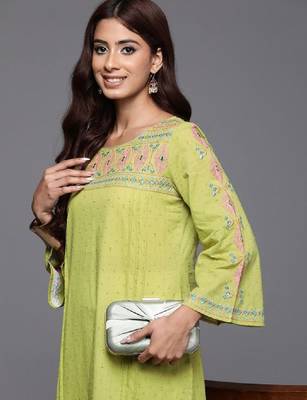 Women embroidered flared sleeves thread work boat neck kurta 2