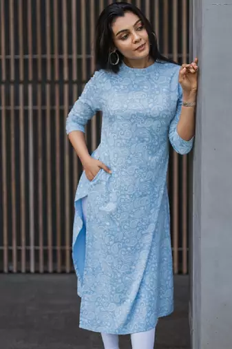 Women ethnic motifs printed thread work high-low a-line kurta