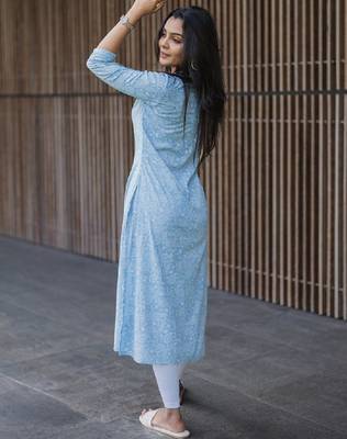 Women ethnic motifs printed thread work high-low a-line kurta 3