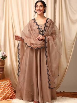 Floral embroidered thread work anarkali kurta with dupatta 1