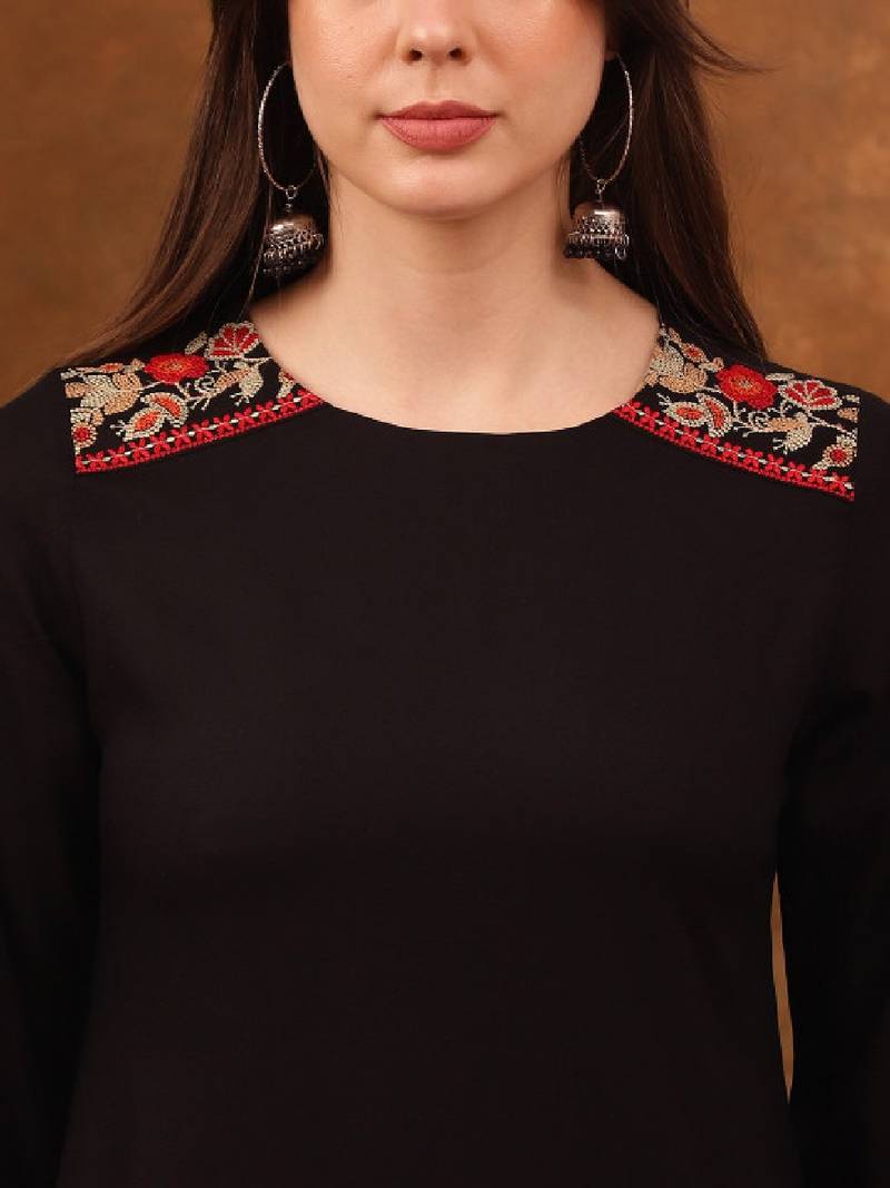 Ethnic motifs embroidered a-line kurta