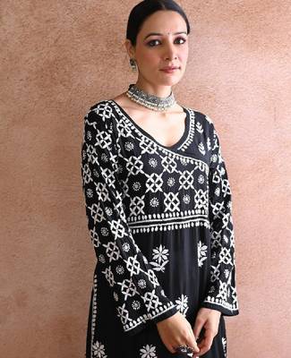 Women black modal chikankari embroidered kurta 1