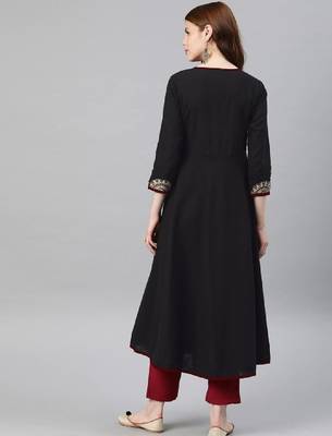 Geometric yoke design flared sleeves thread work anarkali kurta 4