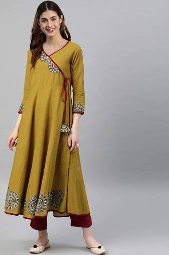 Women mustard yellow floral printed angrakha anarkali kurta with tassel tie-up
