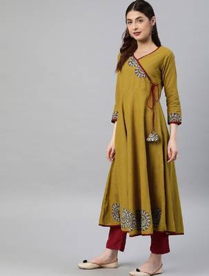 Women mustard yellow floral printed angrakha anarkali kurta with tassel tie-up 3