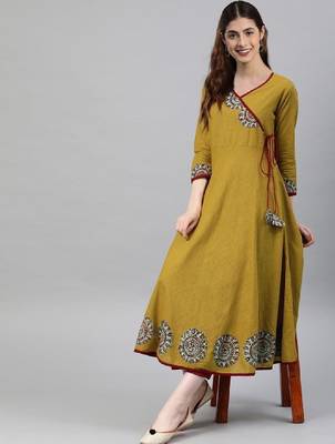 Women mustard yellow floral printed angrakha anarkali kurta with tassel tie-up 4