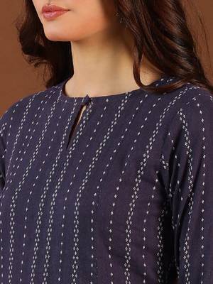 Ethnic woven design round neck panelled cotton a-line kurta 2