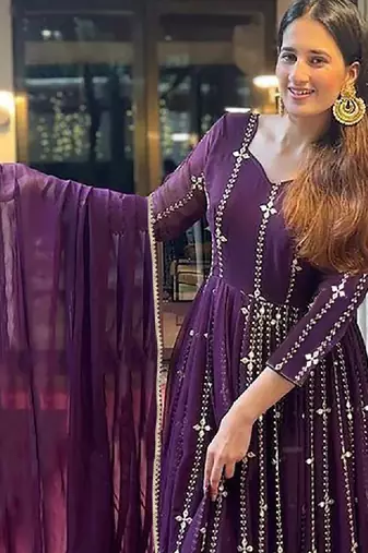 Embroidered sweetheart neck georgette anarkali kurta & dupatta