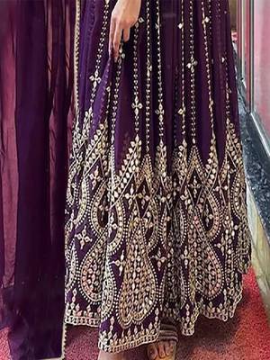 Embroidered sweetheart neck georgette anarkali kurta & dupatta 3