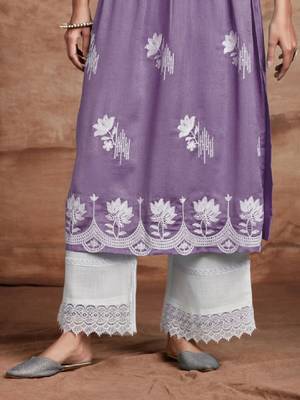 Women chikankari embroidery kurta 3