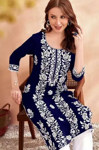 Floral embroidered round neck chikankari straight kurta