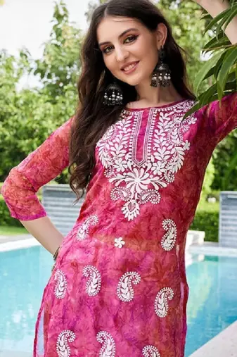 Floral embroidered chikankari georgette straigth kurta