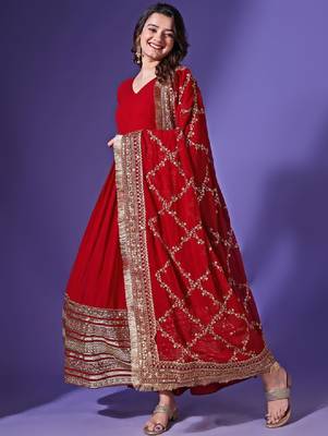 V-neck embellished pleated georgette anarkali kurta with dupatta 3
