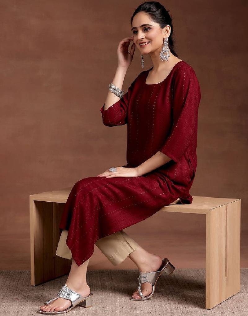 Women sequinned kurta