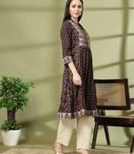 Floral printed mandarin collar stones detail a-line kurta