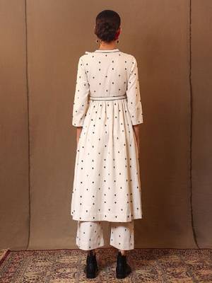 Geometric printed pure cotton straight kurta 4