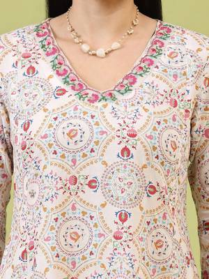 Women floral printed mirror work kurta 2