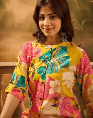 Floral printed mandarin collar a-line kurta 2