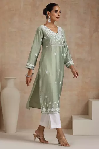 Women green chanderi chikankari embroidered kurta