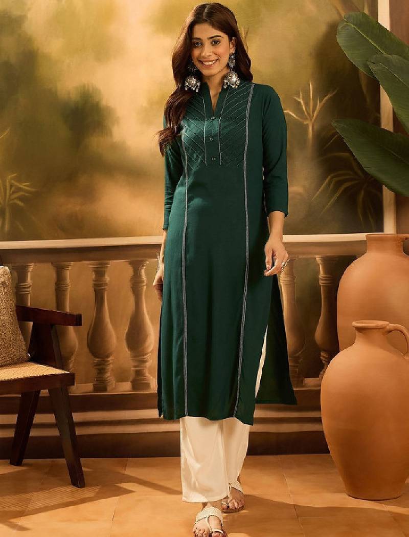 Pleated mandarin collar straight kurta
