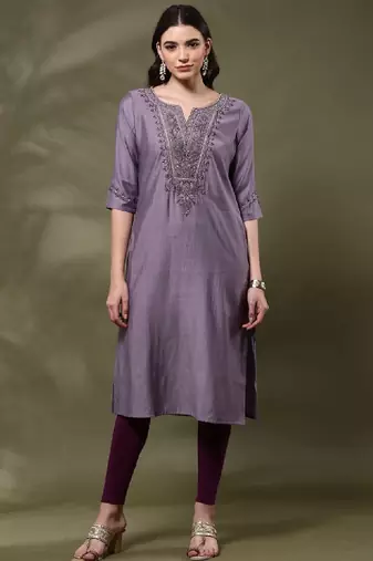 Floral yoke design notch neck thread work straight kurta