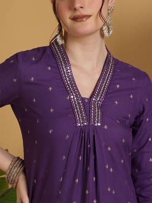 Embroidered anarkali kurta 2