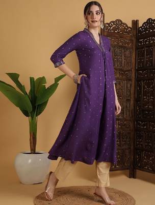 Embroidered anarkali kurta 3